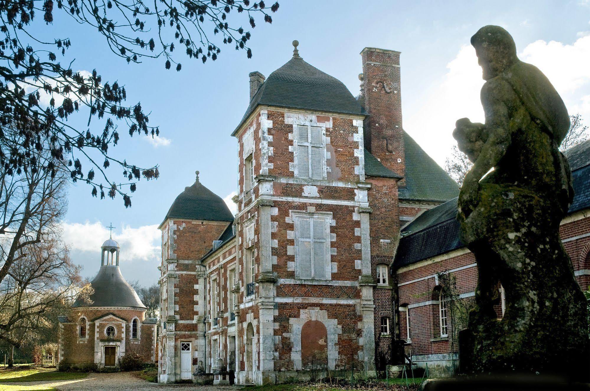 Le Chateau De Bonnemare - Bed And Breakfast Radepont Exteriör bild